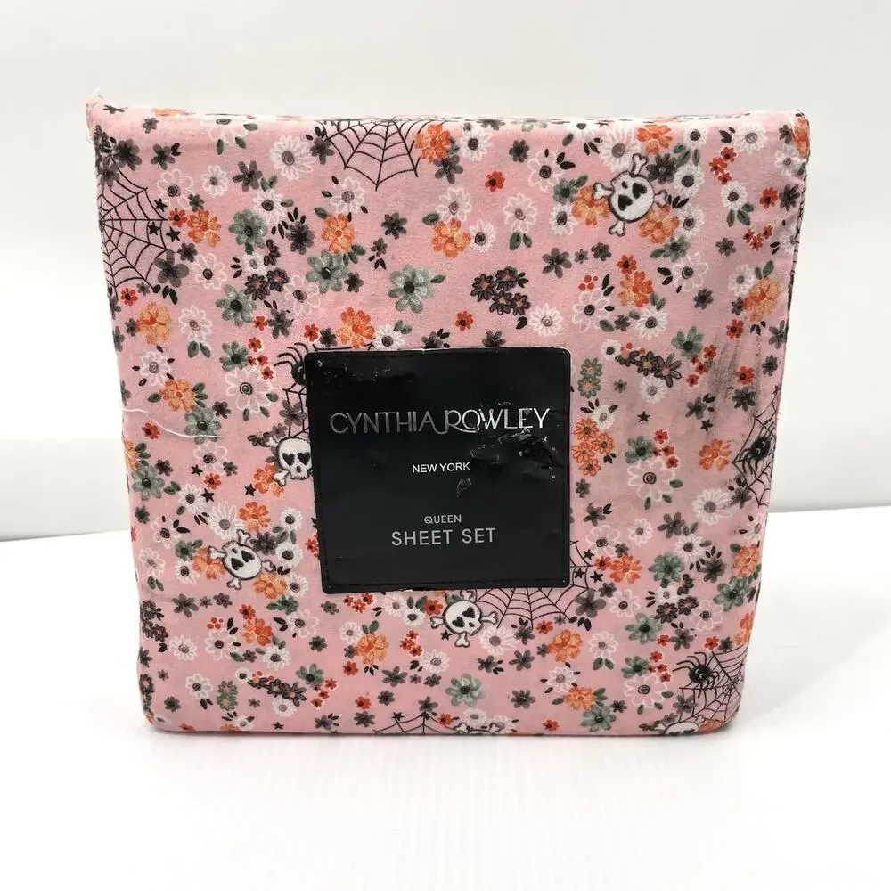 Cynthia Rowley Queen Size Pink Halloween Sheet Set With Flowers Skulls And Webs